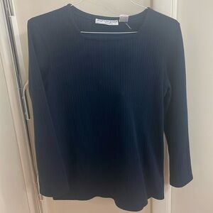 Josephine Chaus 
Petite Navy Blue Sweater Size L
Great Condition